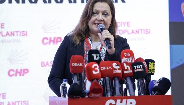 Burcu Köksal, AK Parti’ye geçmesine neden olan olayı anlattı