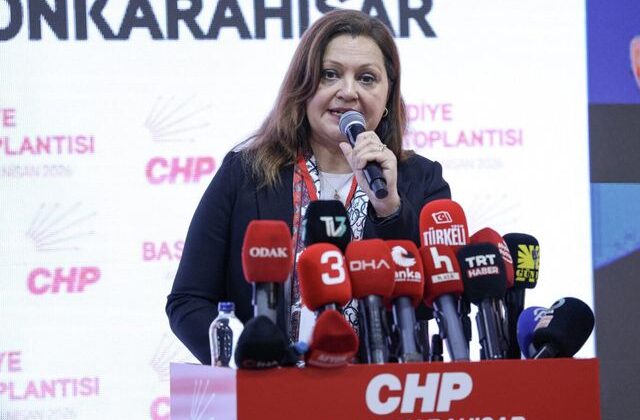 Burcu Köksal, AK Parti’ye geçmesine neden olan olayı anlattı
