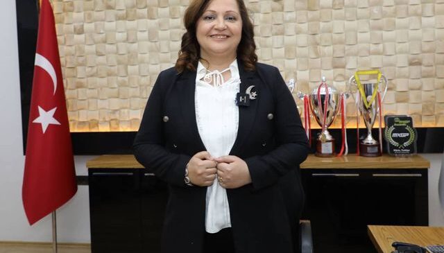 Burcu Köksal kararını açıkladı: CHP’den istifa edip AK Parti’ye katılıyor