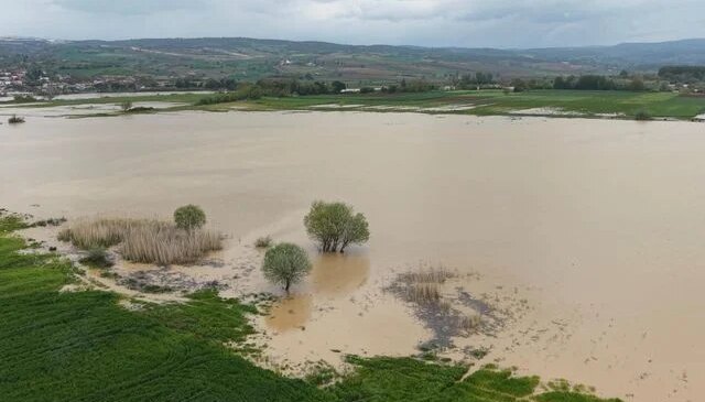 Bursa’da baraj gövdesinde izinsiz ekilen araziler su altında kaldı; 500 dekar alan dronla görüntülendi