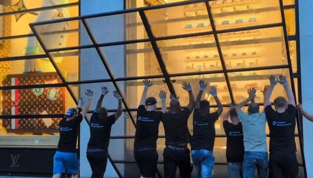 Büyük heyecan öncesi barikatlara koştular! İşte nedeni