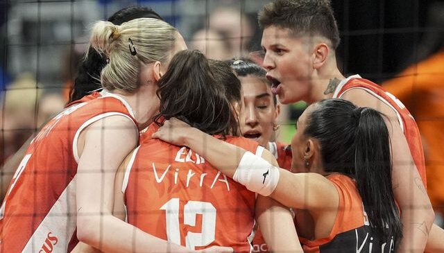 CEV Şampiyonlar Ligi finalinde Türk derbisi heyecanı yaşanacak