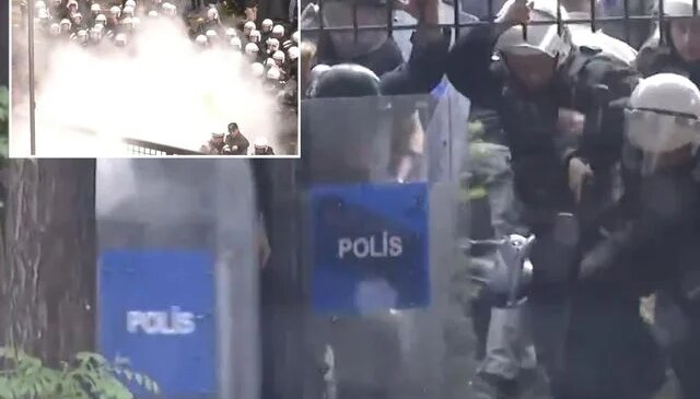 Polis tahliye için CHP Genel Merkezi’nde! Arbede çıktı