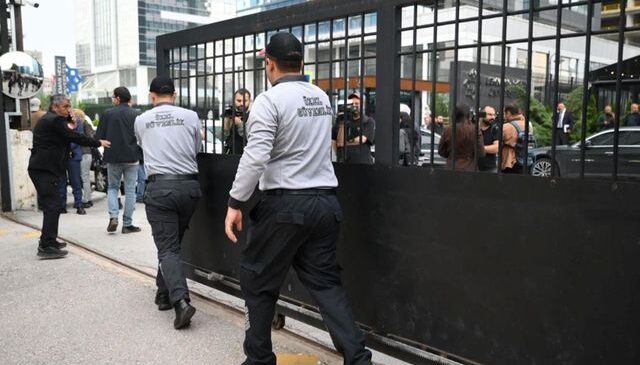 CHP Genel Merkezi’ne mutlak butlan tebliği haftaya ertelendi