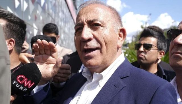 CHP İstanbul İl Kongresi davası ertelendi! Kayyum kararı devam edecek