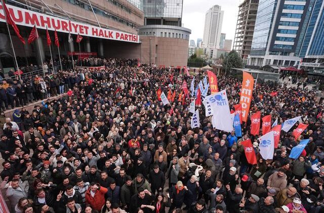 CHP’li eski vekilden partisine salvolar: Hırsızın partisi olmaz
