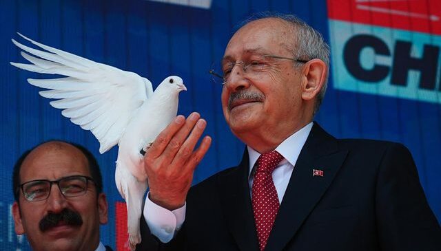 CHP’nin Instagram hesabı Kılıçdaroğlu ekibine geçti! İlk paylaşım tepki çekti