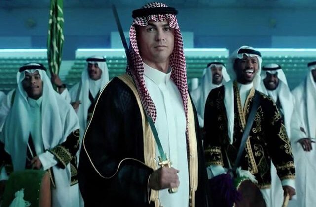 Cristiano Ronaldo medya patronu oluyor
