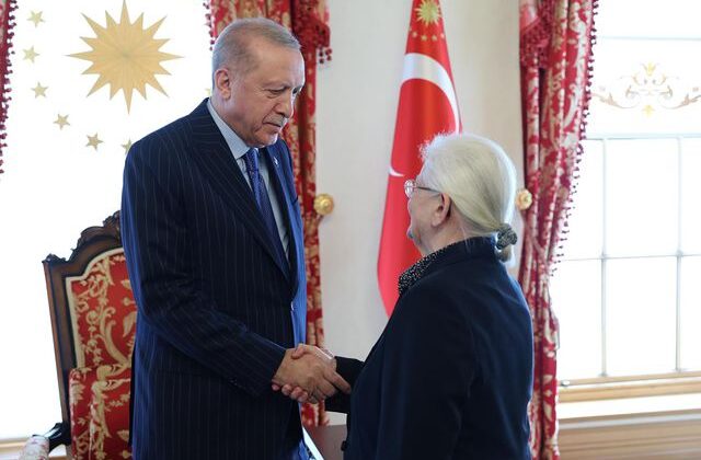 Cumhurbaşkanı Erdoğan, Menderes ve dava arkadaşlarının ailelerini kabul etti