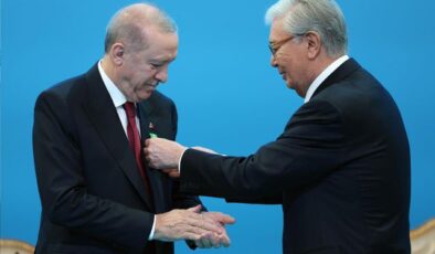 Hoca Ahmet Yesevi Nişanı ilk kez Cumhurbaşkanı Erdoğan’a takdim edildi