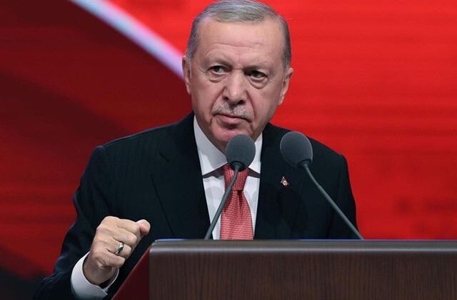Cumhurbaşkanı Erdoğan’dan Dursun Özbek ve Okan Buruk’a telefon