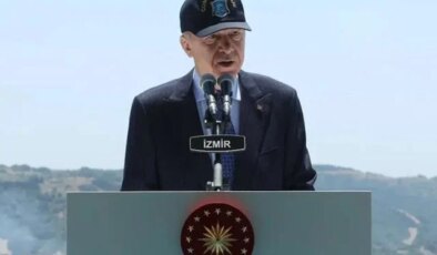 Cumhurbaşkanı Erdoğan: Ordumuzu güçlü ve donanımlı tutmamız gerektiğinin bilincindeyiz