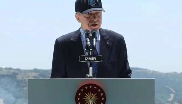 Cumhurbaşkanı Erdoğan: Ordumuzu güçlü ve donanımlı tutmamız gerektiğinin bilincindeyiz
