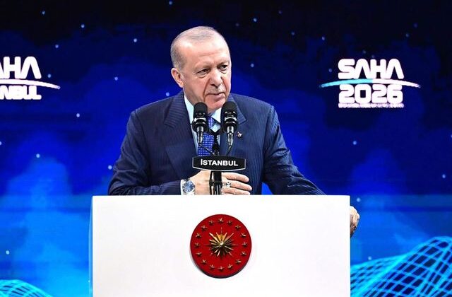 Cumhurbaşkanı Erdoğan: İstikbalimize göz dikenin bileğini bükecek güçteyiz