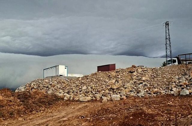 Dünyada nadir görülüyor! Çanakkale’de gökyüzünde sıra dışı manzara
