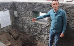 Define avcıları “Öksürük Baba Türbesi”ni talan etti