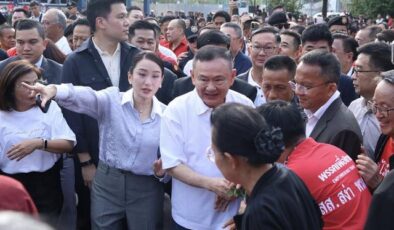 Tayland eski Başbakanı Thaksin Şinavatra şartlı tahliye edildi