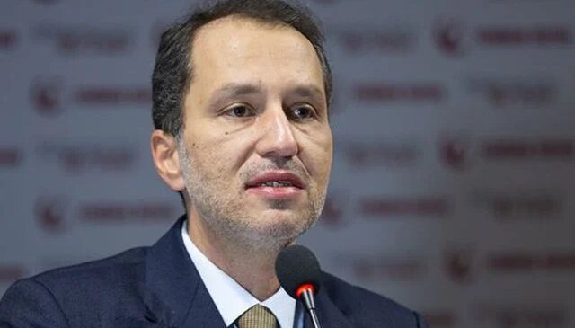 Fatih Erbakan, Süper Lig’e yükselen Amedspor’u kutladı