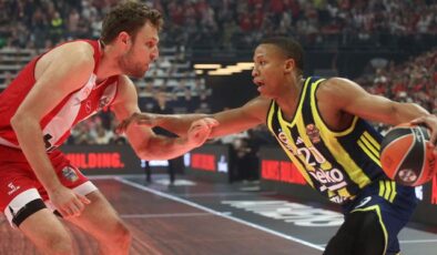 Fenerbahçe Beko Olympiakos’a farklı kaybetti