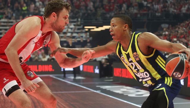 Fenerbahçe Beko Olympiakos’a farklı kaybetti
