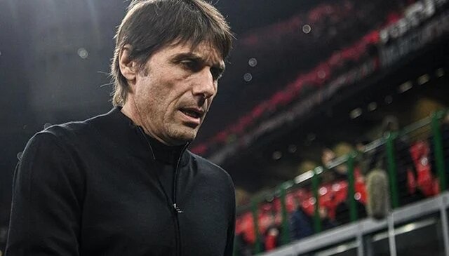 Fenerbahçe ile anılan Conte, Napoli’ye veda etti