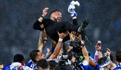 Fenerbahçe ile anılan Farioli kararını verdi