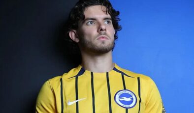 Ferdi Kadıoğlu, Brighton’da sezonun oyuncusu seçildi