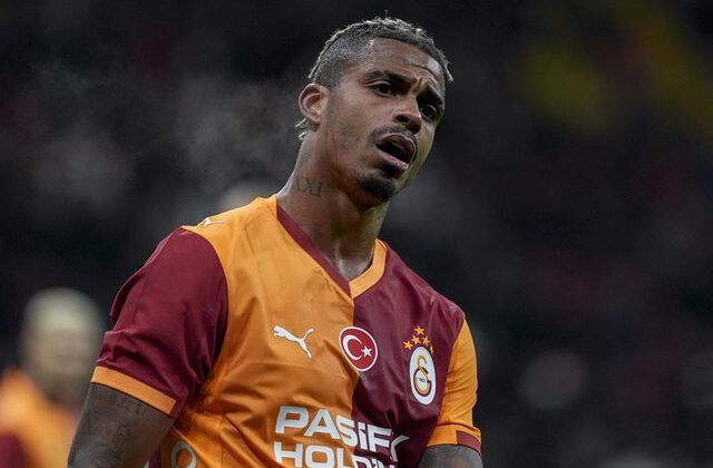 Galatasaray’da hiç umulmadık kriz: Sözleşmeyi imzalamıyor