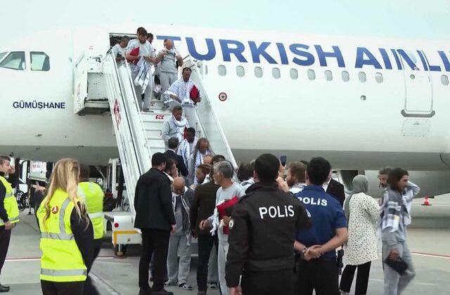 Gazze’ye umut taşırken İsrail’in alıkoyduğu Sumud filosu aktivistleri İstanbul’da