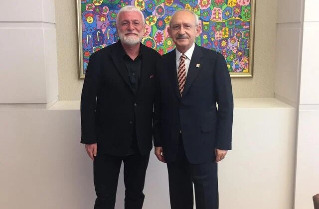 “Geliyor Kılıçdaroğlu” şarkısını yapan Onur Akın, tarafını belli etti