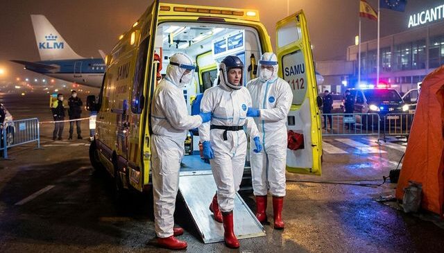 İspanya’da alarm: Hantavirüsten ölen biriyle aynı uçakta bulunan kadın hastaneye kaldırıldı