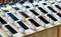 İki büyük telefon markası tek çatı altında toplandı