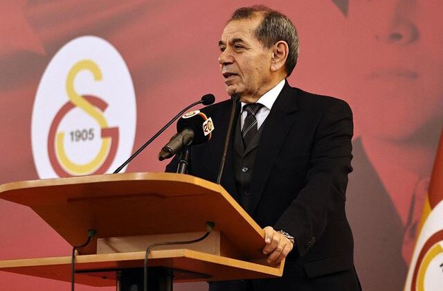 İmzalar atılıyor! Dursun Özbek müjdeyi ‘Hizmet etmeye devam edecek’ sözleriyle verdi