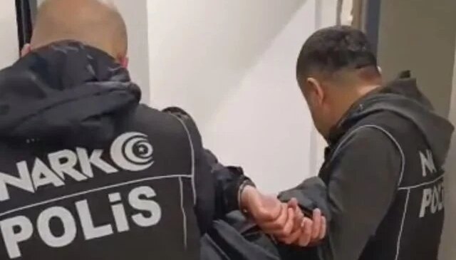 Mersin’de nefes kesen operasyon! Kırmızı bültenle aranan uyuşturucu şüphelisi yakalandı