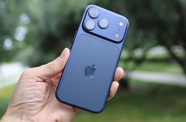 iPhone’lara bugün zam geldi! İşte yeni fiyatlar
