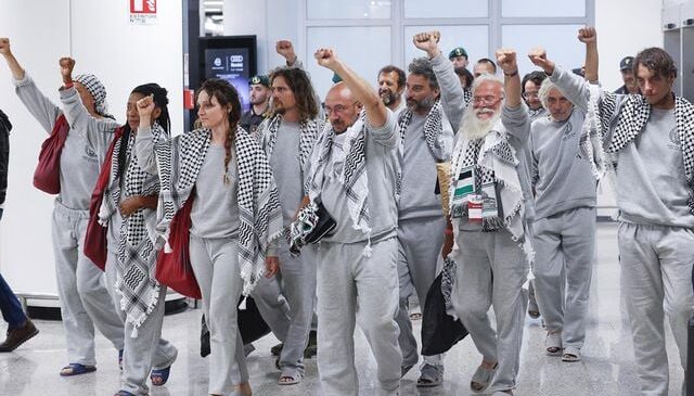 Sumud Filosu’nda İsrail tarafından alıkonulan İtalyan aktivistler ülkelerine döndü