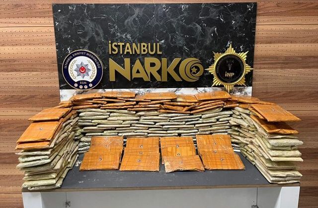 İstanbul’da bir kamyonette 92 kilo 500 gram eroin ele geçirildi