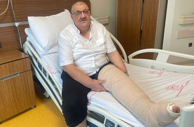 Bacağı şişti, giyecek pantolon bulamadı! Gerçeği hastanede öğrendi