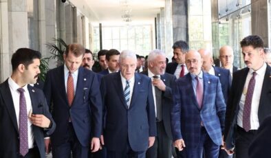 İyi Parti’den MHP’ye transfer iddialarına yanıt: Masa başı siyasi mühendislik ürünü hayali kulisler