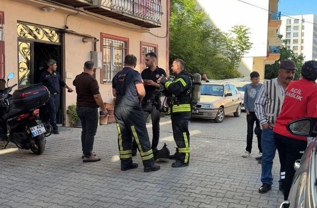 Kocaeli’de kötü kokuların geldiği evden cansız beden çıktı