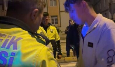 Direksiyona alkollü oturan genç sürücü ehliyetini ömür boyu kaybetti
