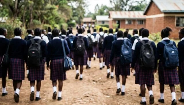 Kenya’da yatılı kız okulunda çıkan yangında 16 öğrenci öldü, 79 öğrenci yaralandı