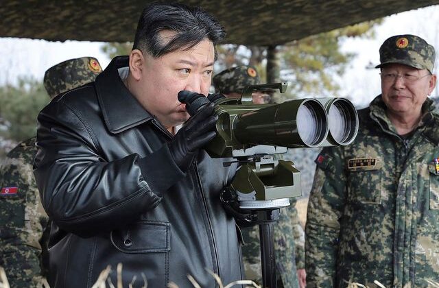 Kim talimatı verdi: Güney Kore sınırındaki birlikleri acilen güçlendirin