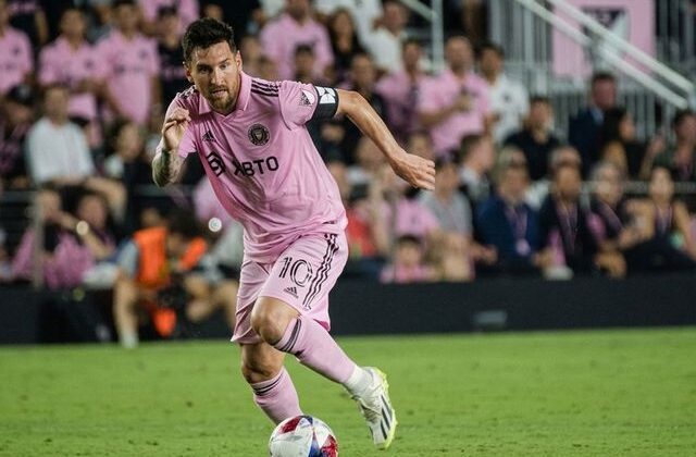 Lionel Messi, 3-0 öne geçtiği maçta kabusu yaşadı