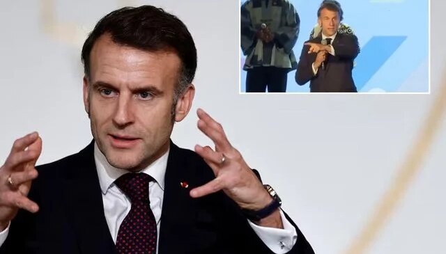 Macron çileden çıktı, Kenya’da protokolü bozup sahneye atladı