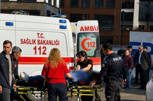 Eski eşe sokak ortasında infaz! Yere düşünce yakın mesafeden ateş etti