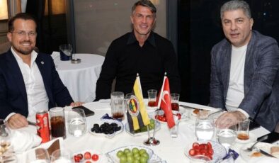 Maldini ve Hakan Safi buluştu! Leao’dan sürpriz bir yorum geldi
