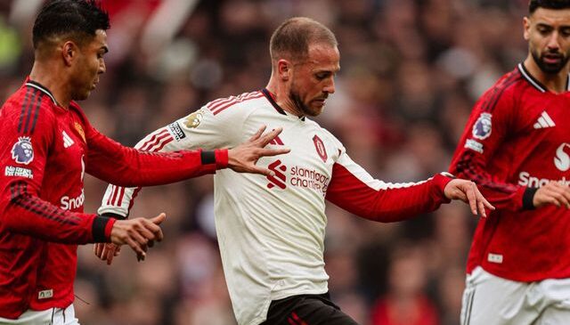 Manchester United-Liverpool maçında 5 gol! Şampiyonlar Ligi biletini kaptılar