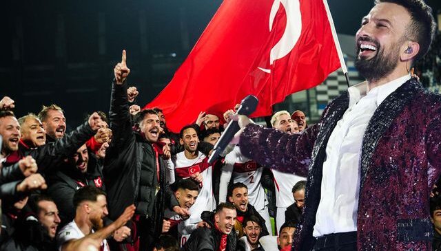 Milli takım için marş yazacak mı? Tarkan net konuştu
