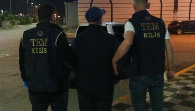 MİT ve Emniyet’ten ortak operasyon: FETÖ firarisi yakalandı